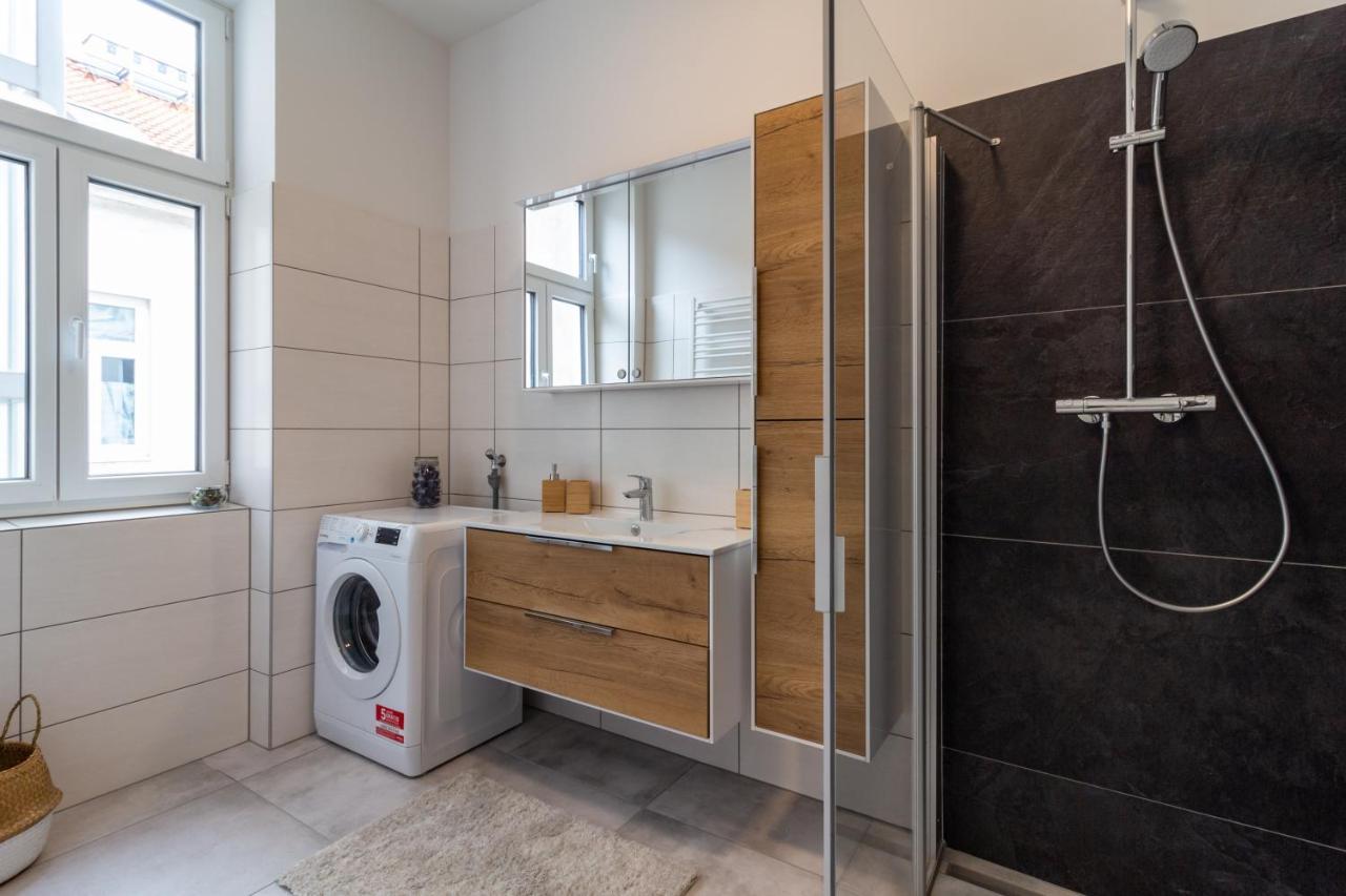 Cozy, Generous City Apartment - 10 Min To City-Centre - Contactless 24H Check-In Вена Экстерьер фото