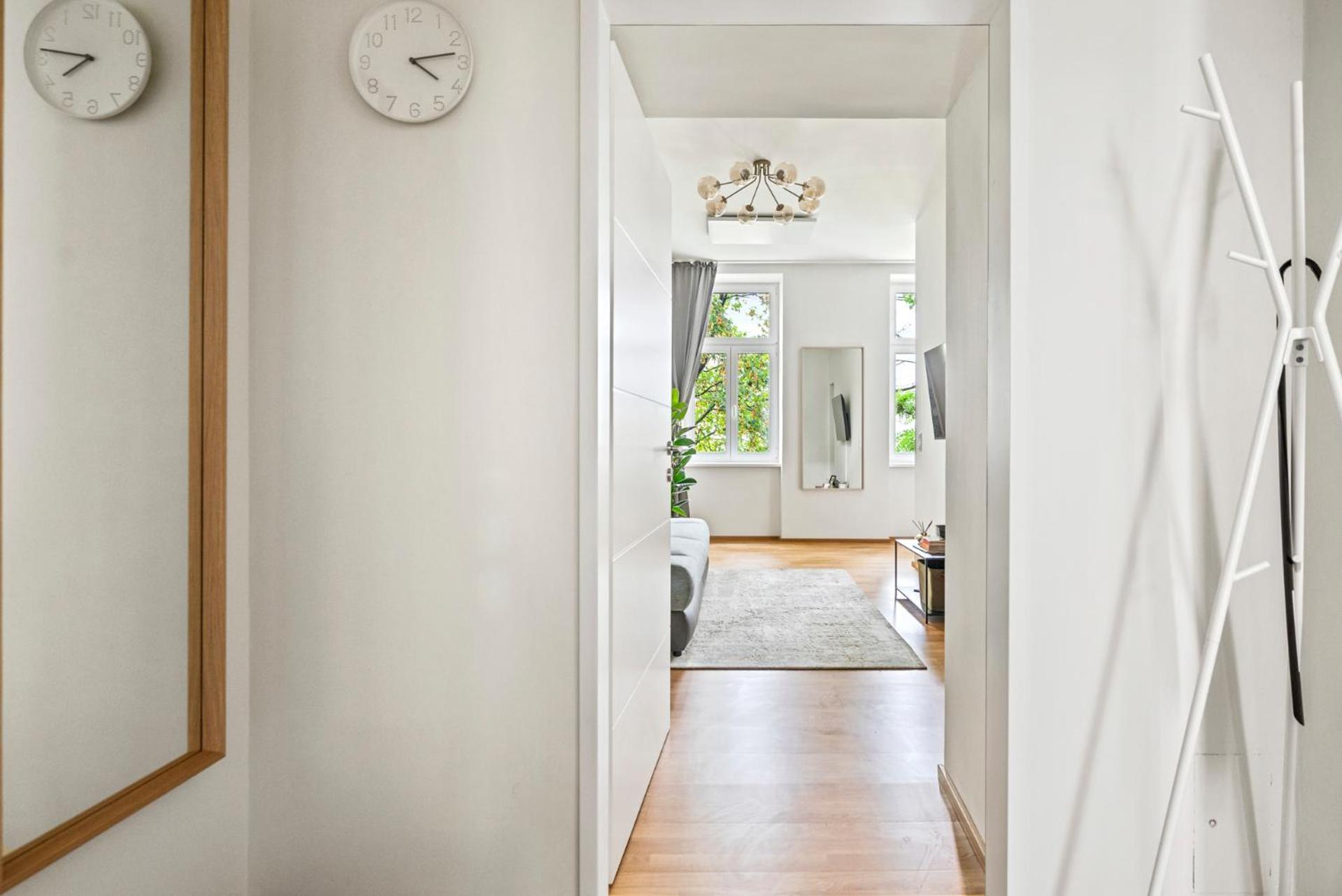 Cozy, Generous City Apartment - 10 Min To City-Centre - Contactless 24H Check-In Вена Экстерьер фото