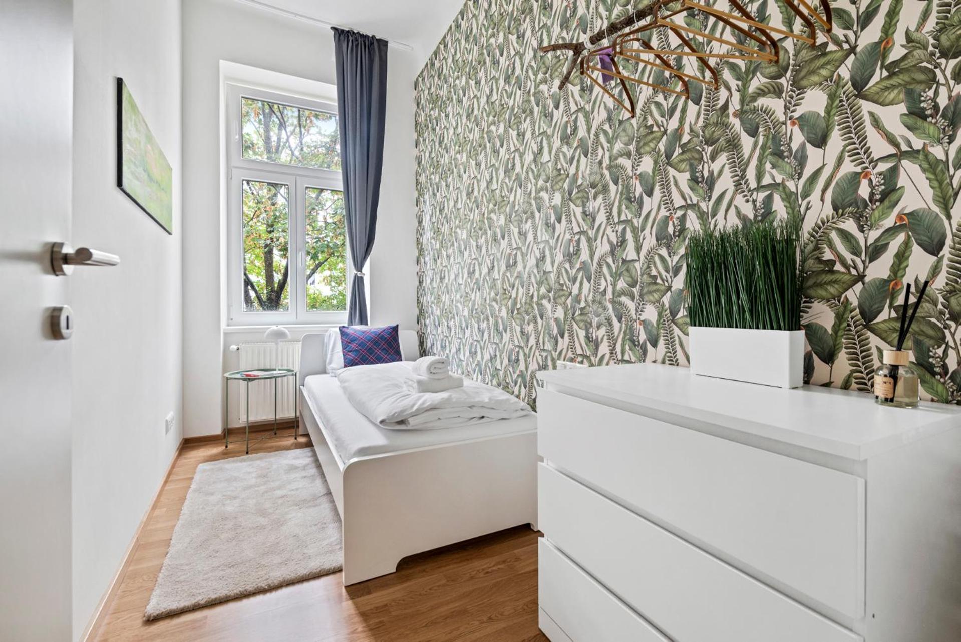 Cozy, Generous City Apartment - 10 Min To City-Centre - Contactless 24H Check-In Вена Экстерьер фото